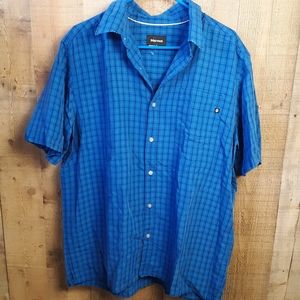 Marmot Button Down Shirt Men's XL Blue White Plaid Short Sleeve Lightweight